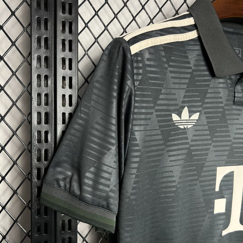 Camisa Bayern Munique Oktoberfest 24/25 - Adidas Torcedor Masculina